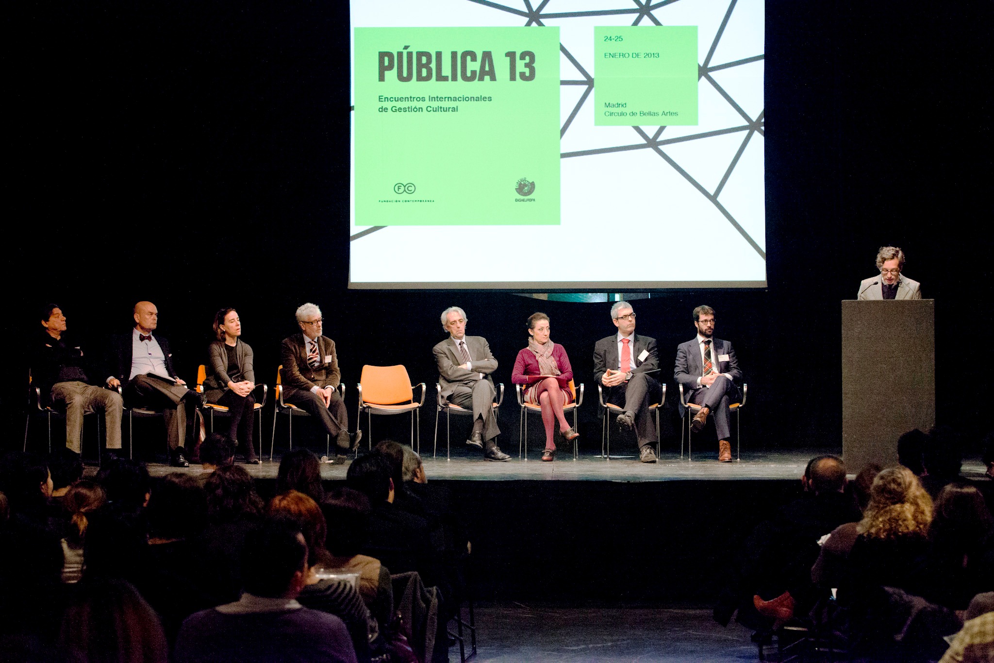 Pública 13 es una plataforma de encuentro e intercambio de experiencias entre los profesionales de la gestión cultural, tanto públicos como privados